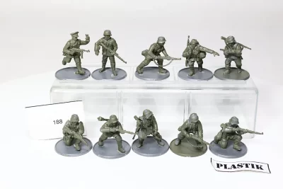 Piechota niemiecka bolt action/wargames factory. Plastik 188