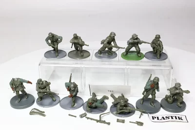 Piechota niemiecka bolt action/wargames factory. Plastik 191