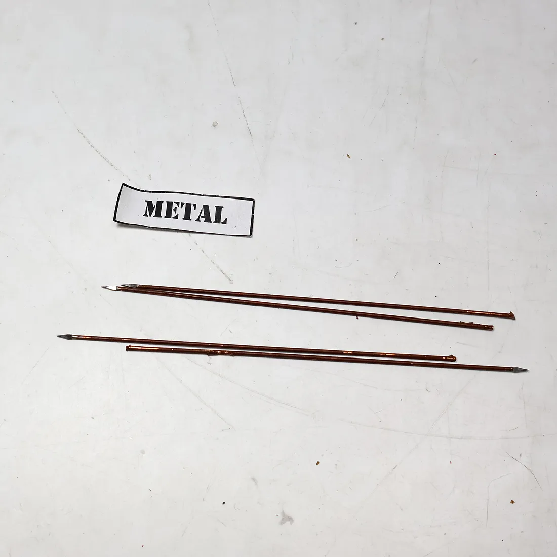 oficerzy Nieznani. Metal 1075