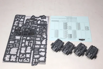 Spartan Assault Tanks. Plastik 30-224