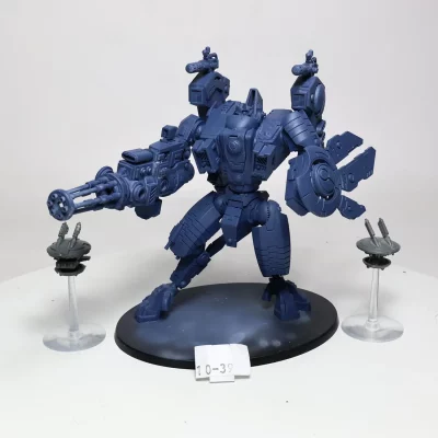 XV104 Riptide Battlesuit Plastik. 10-39