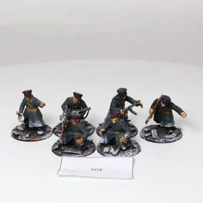 Jacyś plastikowi ruscy. 564