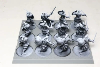 Neutral: Stormcrow Mercenaries. Brak Sztandaru. 28-8