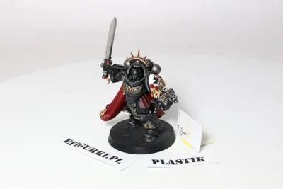 Primaris Black templar captain. 18-7 Plastik